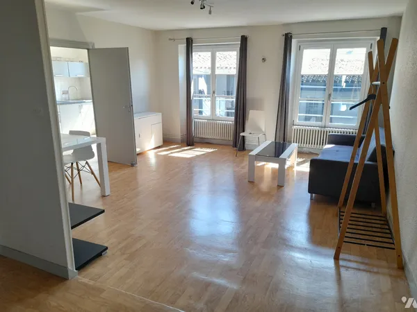 Appartement 3 pièces 77 m²