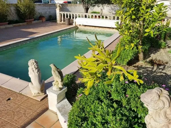 Villa avec piscine AIGUES MORTES