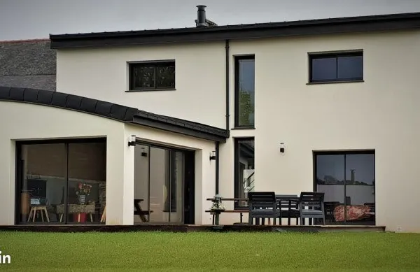 🏡 Maison meublée 148 m² - 4 chambres - Jardin - Garage - Locminé centre (LMNP)