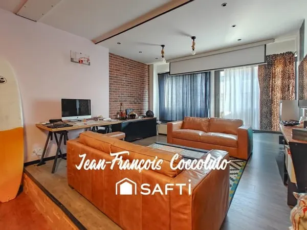 Immeuble avec 3 appartements et 1 local commercial