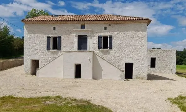 Belle maison à vendre avec piscine dans le Tarn-et-Garonne - Proche Montaigu de Quercy