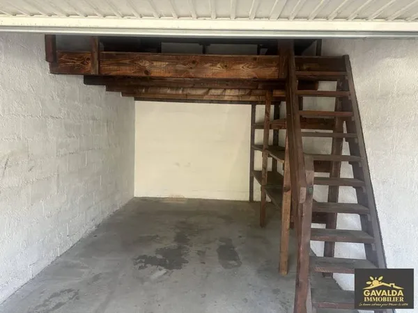 Parking 20 m²