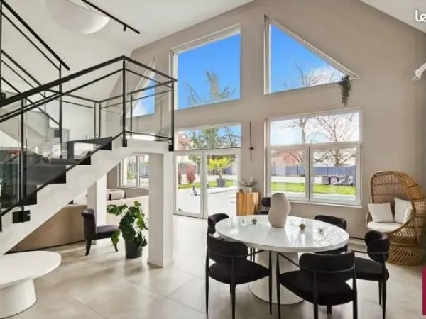 Maison 6 pièces 193 m²