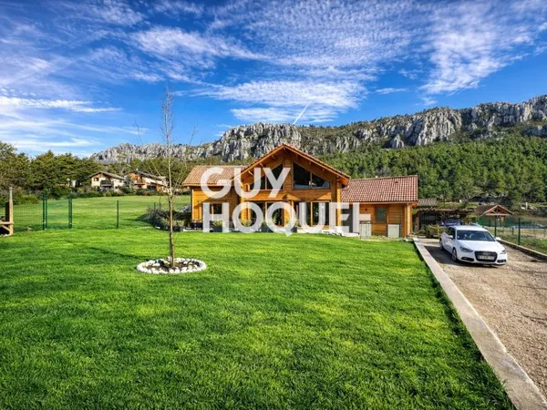Chalet à vendre à Andon avec vue montagne exceptionnelle