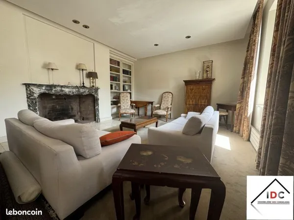 Appartement 5 pièces 155 m²