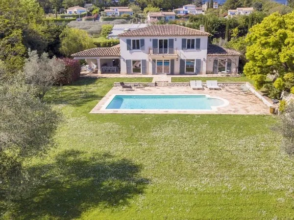 Achat : Maison Valbonne (06560)