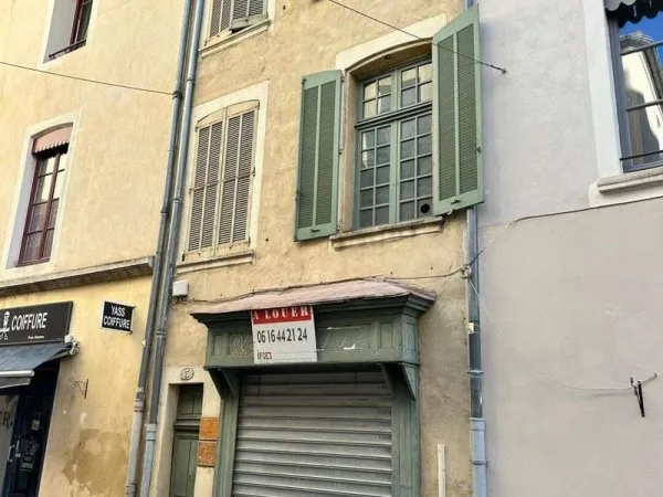 Appartement 6 pièces 95 m²