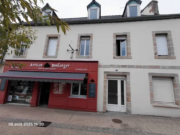 MURS AVEC LOCAL COMMERCIAL