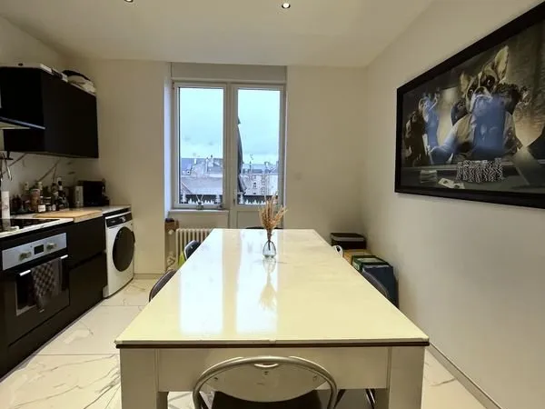 Appartement F2 de 59.60m² avec balcons et cave