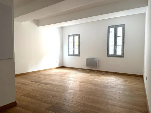 Vends duplex/triplex - 50.2m² - 2 pièces, 1 chambre - Aix-en-Provence 13100