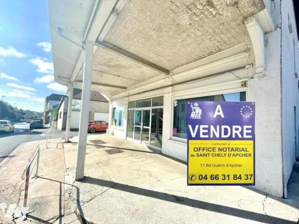 Local d'activités 1 pièce 70 m²