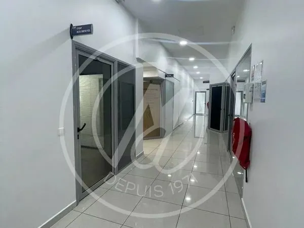 Bureaux 25 m² Baie-Mahault