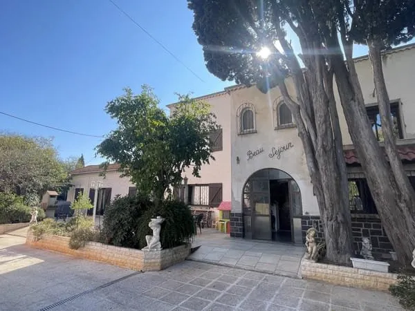 Villa T6 - 121m2 - Terrain 600m2 - 4 chambres - Sète (34110)
