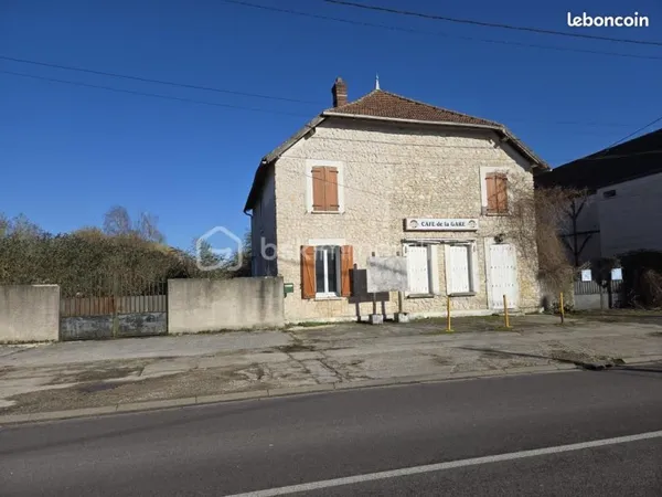 Immeuble 162 m²