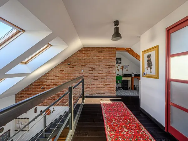 Duplex esprit loft dans une ancienne imprimerie proche centre-ville