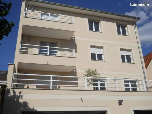 Appartement studio et terrasse