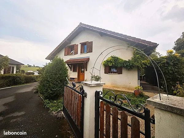 Maison 6 pièces 135 m²