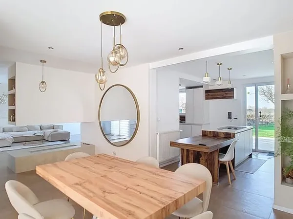 Maison 6 pièces 150 m²
