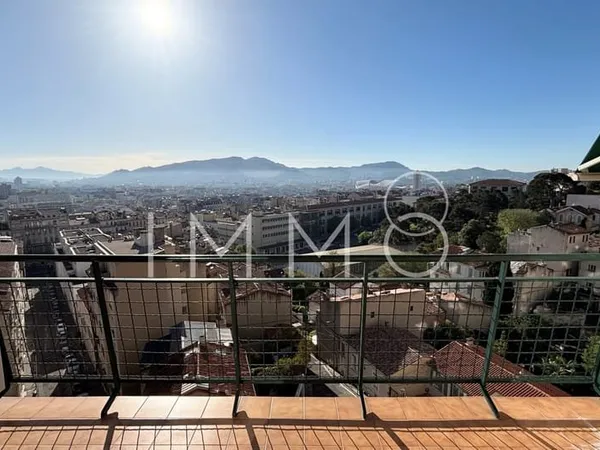 Marseille 13006 - Haut Breteuil/ Appartement type 3 65m2 - V