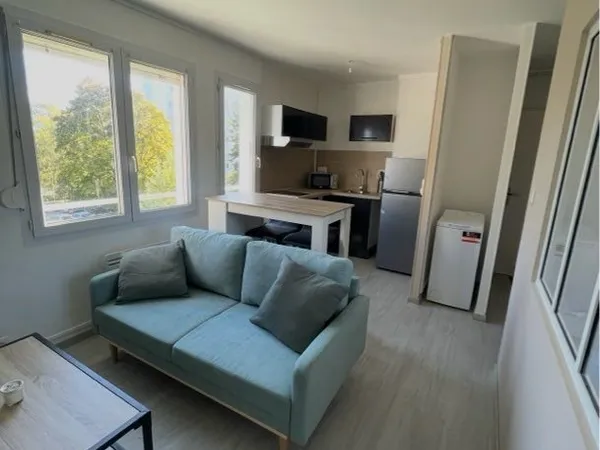 Studio meublé à louer