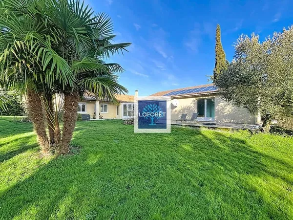 Maison 3 chambres, studio et jardin proche Montendre