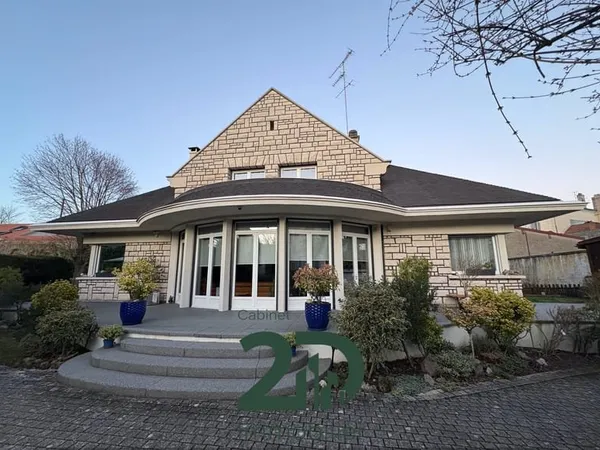 Maison individuelle à Nancy de 220m2 - 5 chambres - Secteur Garenne
