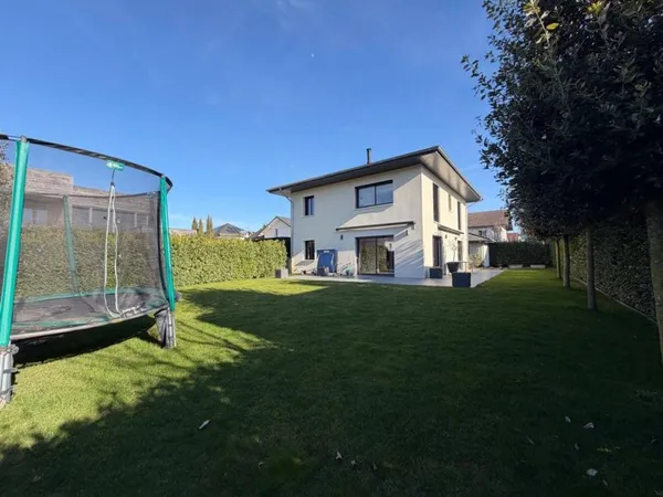 Maison de luxe 5 pièces 162 m²