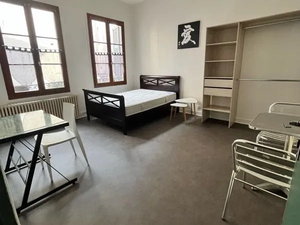 Studio meublé