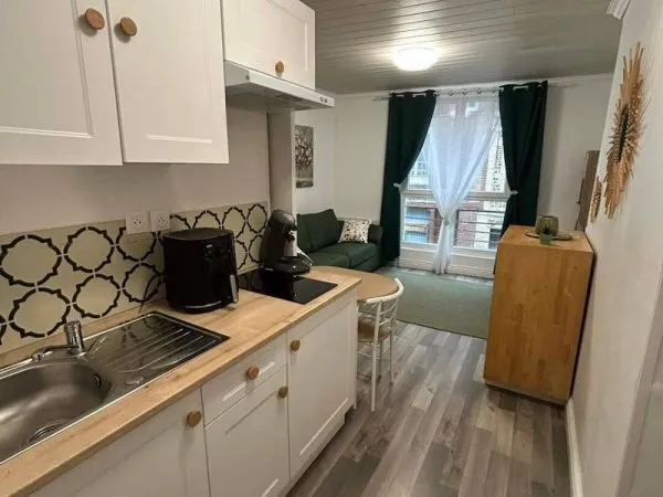 Studio 1 pièce 18 m²