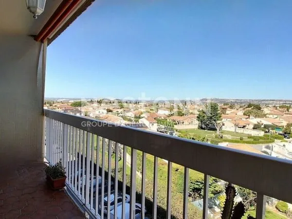 Marignane - Appartement T5 de 82m² avec terrasse et cave privative