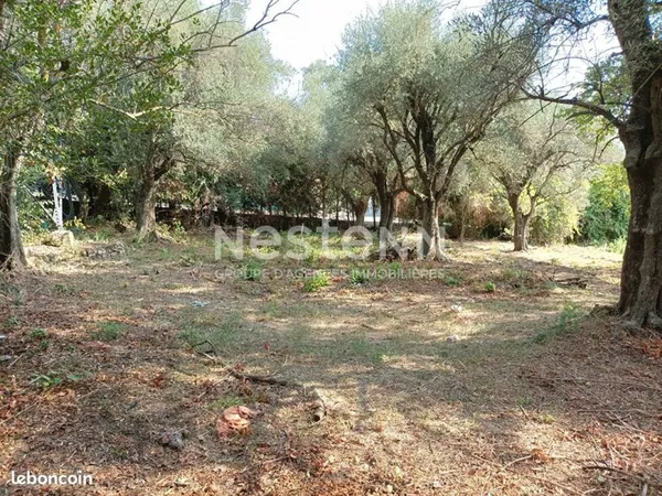 Terrain 846 m² GRASSE
