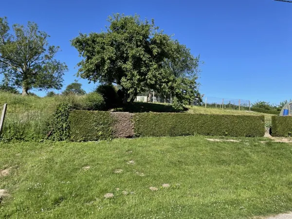 PETIT PRIX : TERRAIN A BATIR A 5 MINUTES DE ANVIN