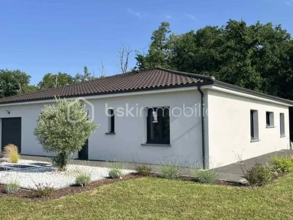 Maison de plain-pied 5 pièces 121 m²