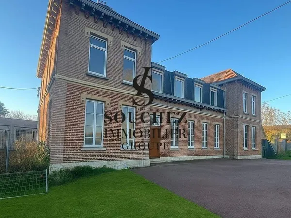 Bureaux 407 m²