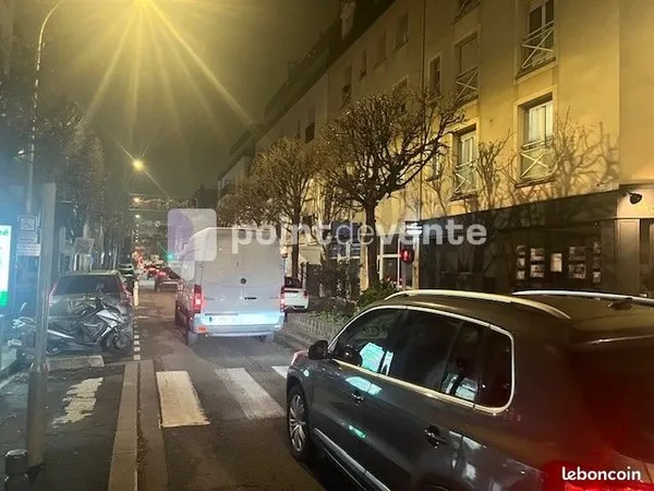 Commerce beauté/coiffure 85 m²