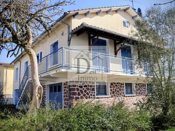 Maison de 113 m2 à fort potentiel Volumes exceptionnels