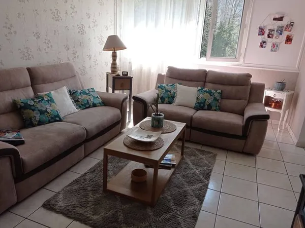 Appartement 4 pièces 77 m²