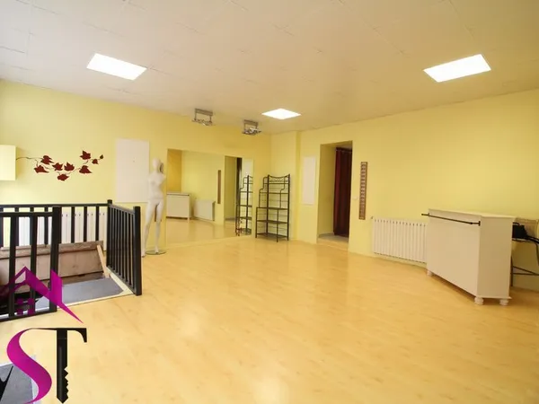 Local commercial 49 m²