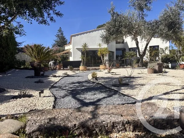 Maison 5 pièces 153 m²