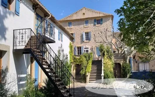 Secteur Narbonne Authentique Maison de Maître du 19ème siècle avec 4 chambres plus 3 gîtes de 4, 2