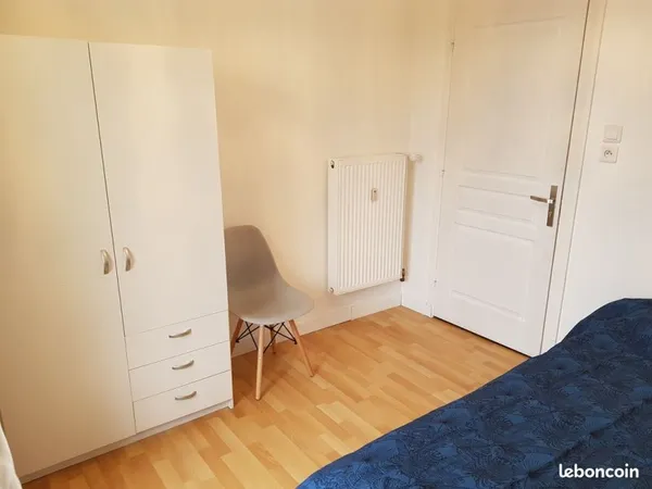 Chambre meublé dans colocation proche tram