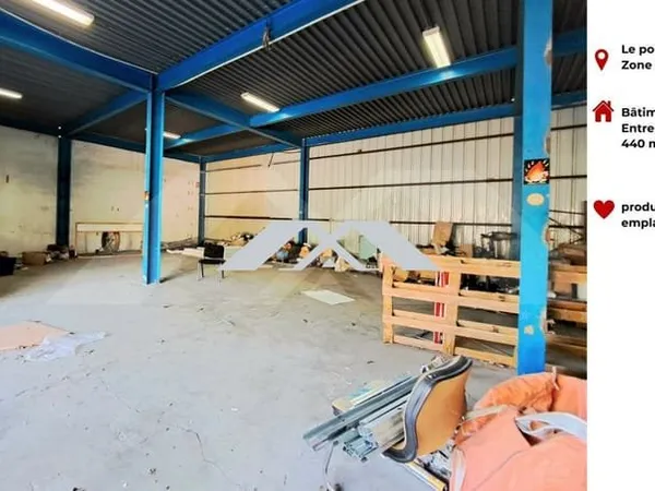 BATIMENT D'ACTIVITÉ 440 m² LE PORT