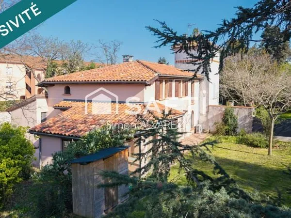 Maison familiale lumineuse sur parc arboré - 170 m² à Lardenne