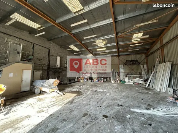 LOCAL D'ACTIVITE 500 m² LUNEL