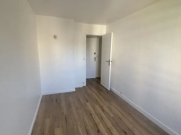 LOCATION APPARTEMENT - 4 PIECES - 63.37m² - VITRY SUR SEINE - CENTRE VILLE