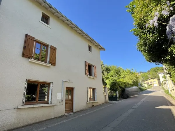 Maison 6 pièces 258 m²