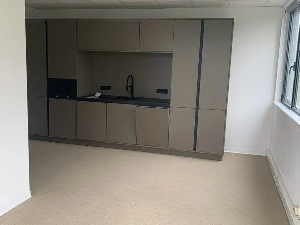 Bureau et espace de travail Location Mulhouse  55m² 750€