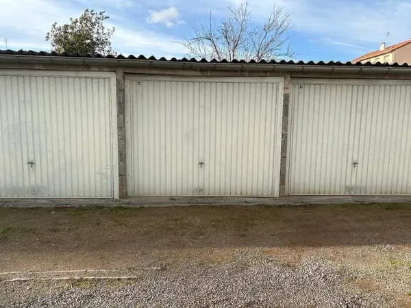 GARAGE A LOUER A ROANNE - HOPITAL :
