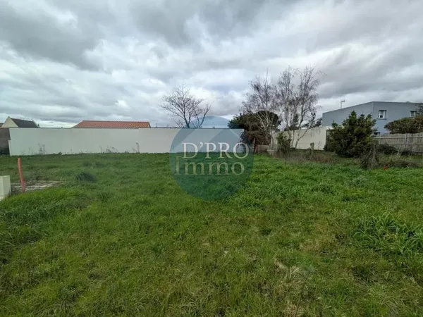 Terrain à bâtir viabilisé de 234m2 - Centre bourg des Sorinières