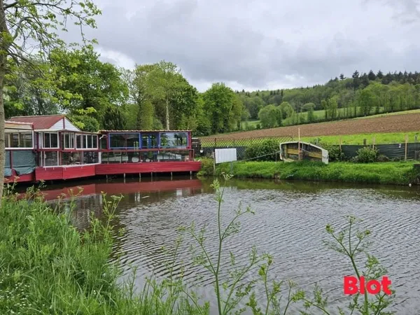 A VENDRE BLOT IMMOBILIER - TERRAIN VIABILISE LONGAULNAY